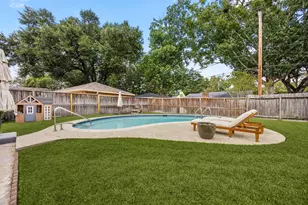 12514 Hazelwood Ln, Houston, TX 77077 - Photo 33
