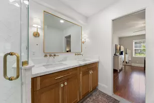 12514 Hazelwood Ln, Houston, TX 77077 - Photo 17