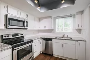 5005 Georgi Ln, Houston, TX 77092 - Photo 19