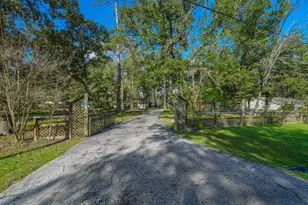 96 N Lakeside Dr, Huntsville, TX 77320 - Photo 33