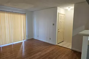 2750 Holly Hall St, Houston, TX 77054 - Photo 9