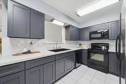 320 Creek Bend Drive, League City, TX 77573 - Photo 7