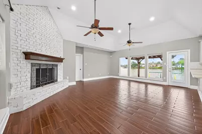 18802 Decathalon Court, Houston, TX 77346 - Photo 15