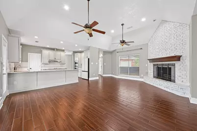 18802 Decathalon Court, Houston, TX 77346 - Photo 17