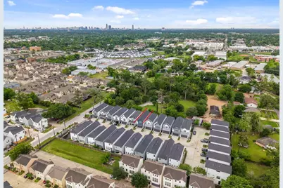 9018 Wellspring Drive, Houston, TX 77080 - Photo 25