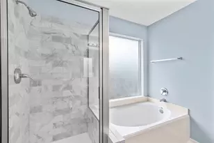 13515 Naples Bridge Rd, Sugar Land, TX 77498 - Photo 23