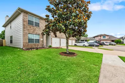13515 Naples Bridge Road, Sugar Land, TX 77498 - Photo 3