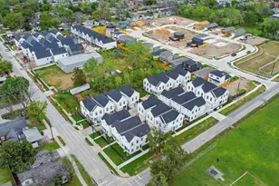9902 Clark Rd, Houston, TX 77076 - Photo 33