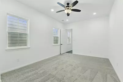 9902 Clark Road #J, Houston, TX 77076 - Photo 15