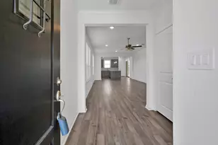 9906 Monarch Lndg Cv, Willis, TX 77318 - Photo 3