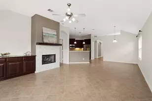 11514 English Rose Trail, Missouri City, TX 77459 - Photo 17