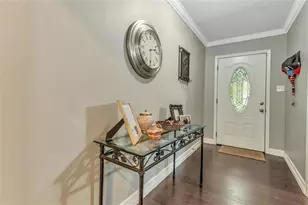5610 Duxbury St, Houston, TX 77035 - Photo 3