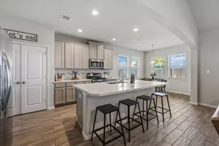 14231 Medina Dr, Baytown, TX 77523 - Photo 17