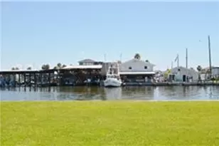 4127 Fort Bend Dr, Galveston, TX 77554 - Photo 41