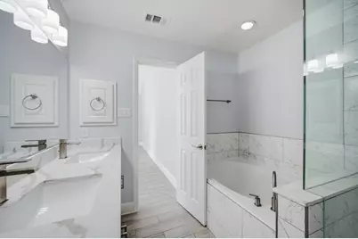 3116 Creek Bank Lane, Pearland, TX 77581 - Photo 19