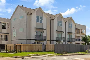 2814 Mills St, Houston, TX 77026 - Photo 29