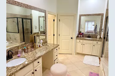 11206 Mattina Drive, Houston, TX 77042 - Photo 25