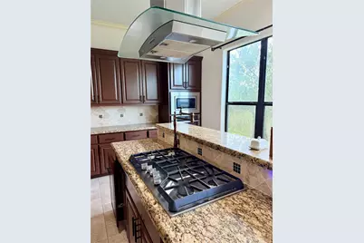 11206 Mattina Drive, Houston, TX 77042 - Photo 11