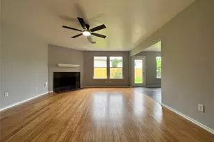 919 N Oak Dr, Houston, TX 77073 - Photo 7