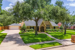 1603 White Wing Cir, Friendswood, TX 77546 - Photo 49