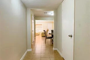 6551 S Briar Bayou Dr, Houston, TX 77072 - Photo 9