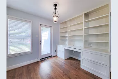 5536 Aspen Street, Houston, TX 77081 - Photo 3