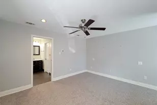 5536 Aspen St, Houston, TX 77081 - Photo 17