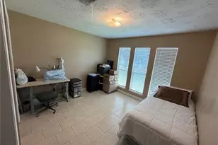 13915 Elkwood Dr, Houston, TX 77038 - Photo 13
