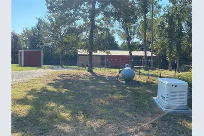 8712 County Road 417, Marquez, TX 77865 - Photo 9