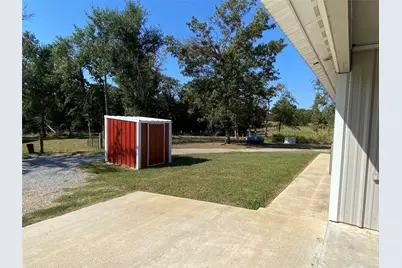 8712 County Road 417, Marquez, TX 77865 - Photo 41