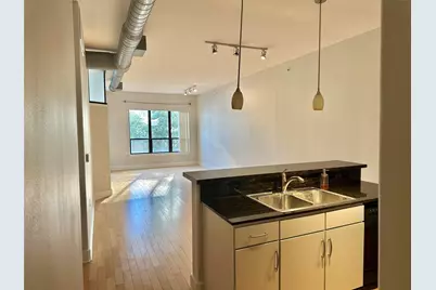 1901 Post Oak Boulevard #3215, Houston, TX 77056 - Photo 11