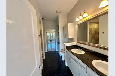 1901 Post Oak Boulevard #3215, Houston, TX 77056 - Photo 15