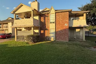 11500 Meadow Ln, Houston, TX 77477 - Photo 1
