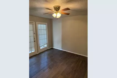 11500 Meadow Lane #4, Houston, TX 77477 - Photo 9