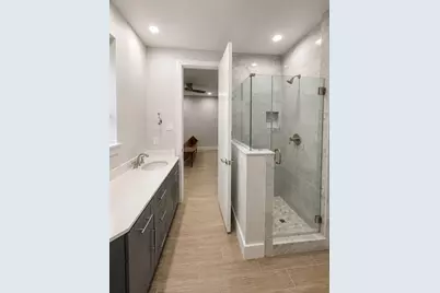 2211 Worthington Street, Dallas, TX 75204 - Photo 5