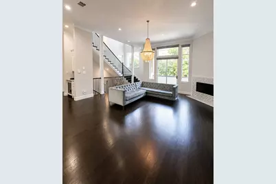 2211 Worthington Street, Dallas, TX 75204 - Photo 11