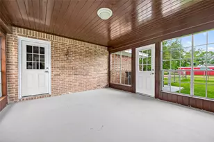 1004 Wagon Rd, Simonton, TX 77485 - Photo 27