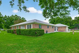 1004 Wagon Rd, Simonton, TX 77485 - Photo 3