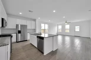 9699 Caney Trails Rd, Conroe, TX 77303 - Photo 3