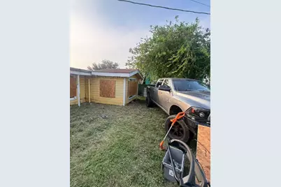 1217 17th Street, Corpus Christi, TX 78405 - Photo 7