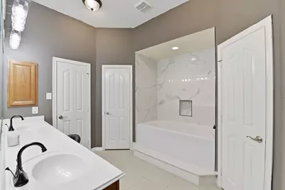 6534 Granbury Road, Manvel, TX 77578 - Photo 3