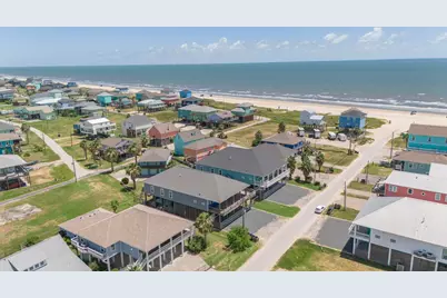 870 Kahla Drive, Crystal Beach, TX 77650 - Photo 7