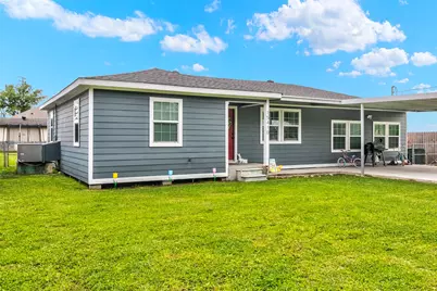 15410 San Jacinto Street, Hamshire, TX 77622 - Photo 3