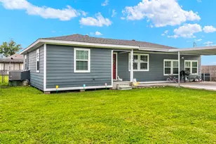 15410 San Jacinto St, Hamshire, TX 77622 - Photo 3