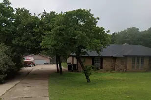 517 Shady Oaks Trail, Burleson, TX 76028 - Photo 5