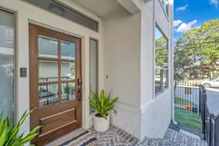 1328 W 23rd St, Houston, TX 77008 - Photo 1