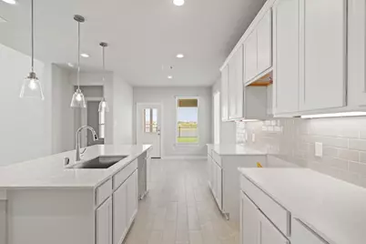 8718 Mallow Rose Way, Rosharon, TX 77583 - Photo 3