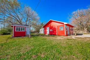 8912 Park St, Needville, TX 77461 - Photo 1