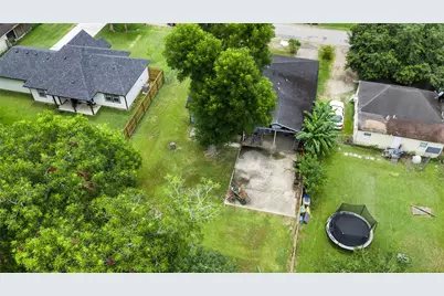 137 Shady Lane, West Columbia, TX 77486 - Photo 17