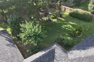 2327 Carriage Run E, Conroe, TX 77384 - Photo 33